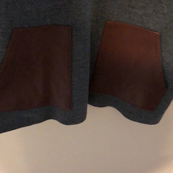 J.Crew grey with tan leather pocket sweater Size XS - Picture 3 of 5